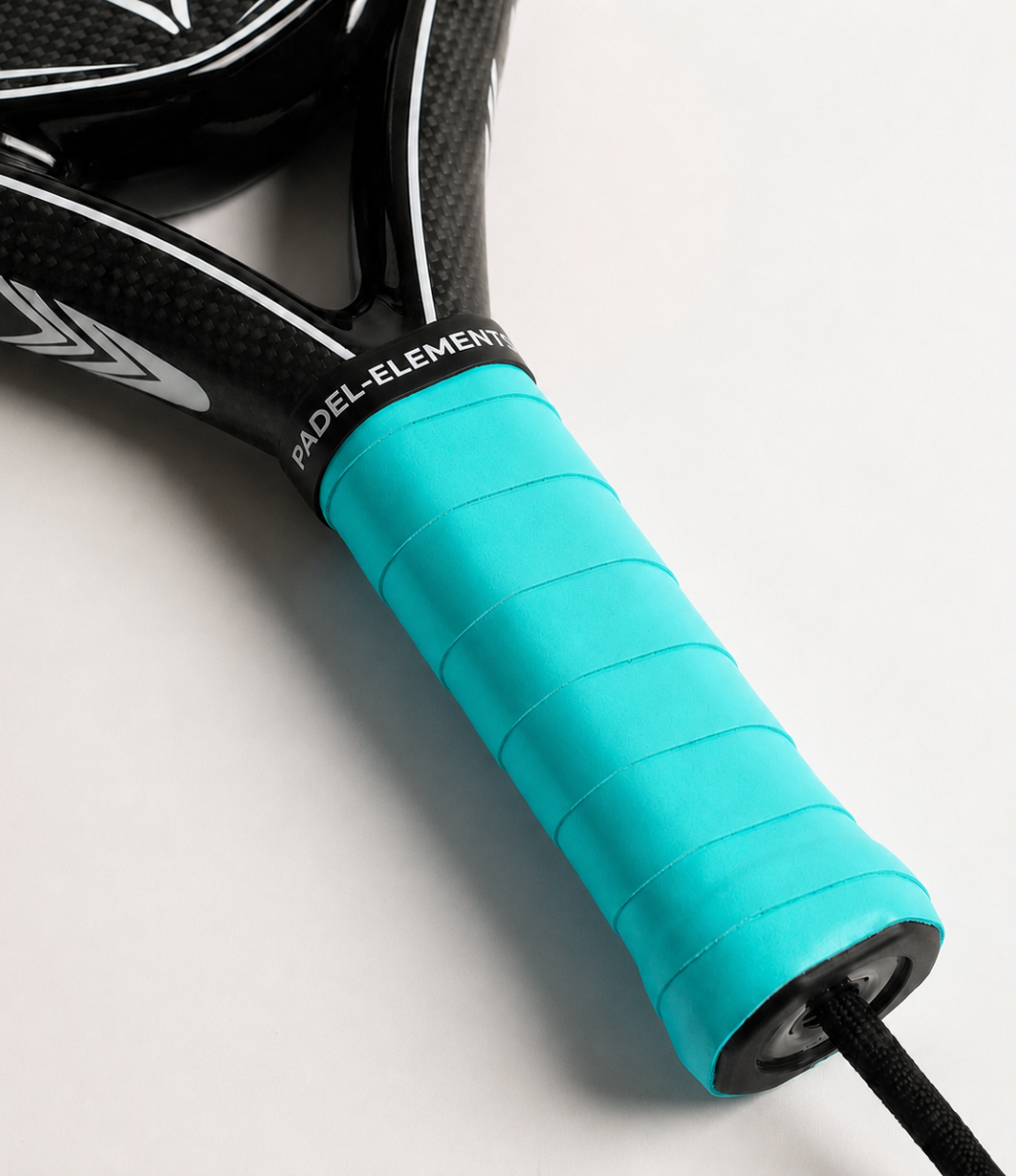 Padel Overgrip Extra Tacky Türkis Lifestyle-Nahaufnahme